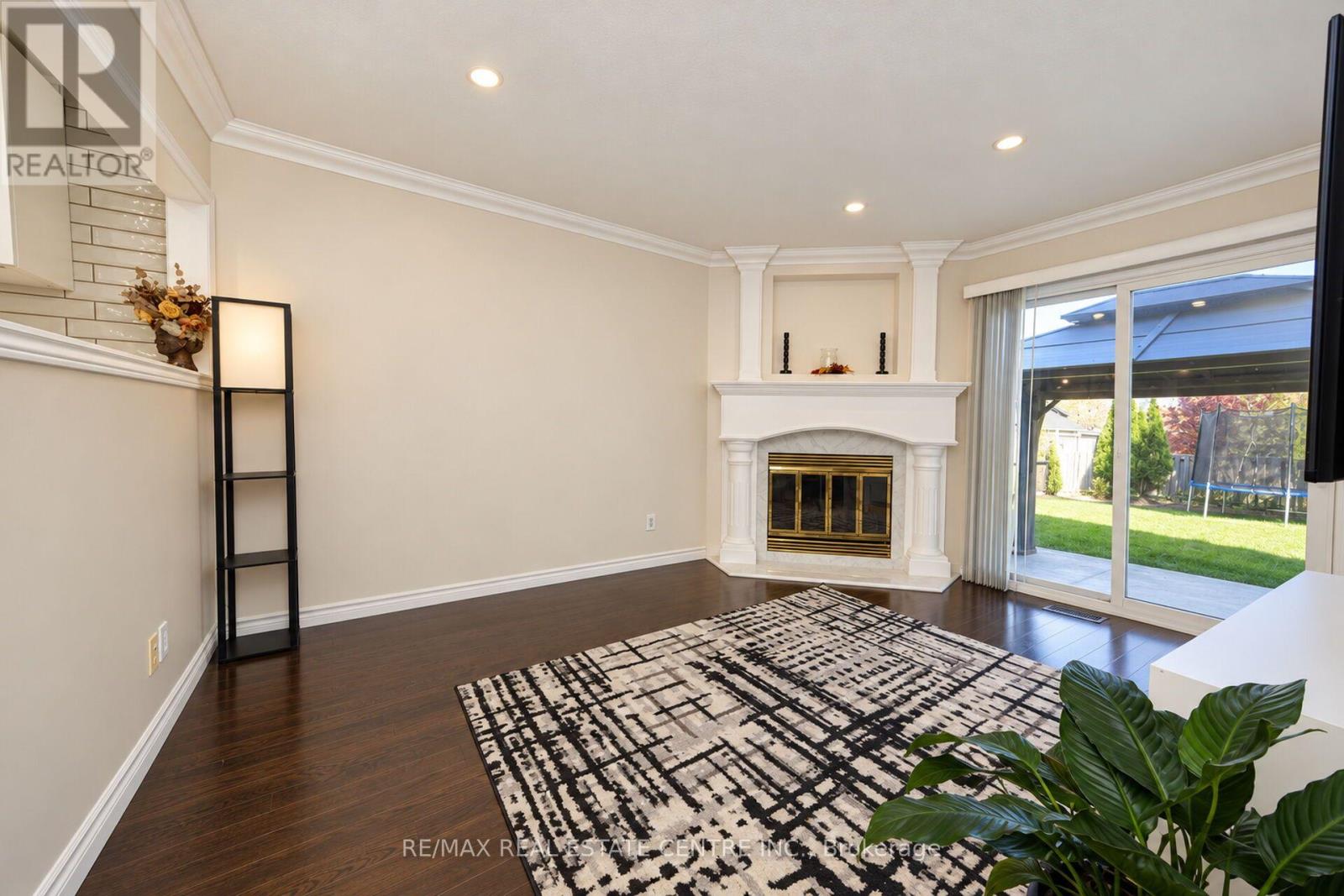 32 Mckinnon Avenue, Halton Hills (Georgetown), Ontario  L7G 5H5 - Photo 11 - W14098074