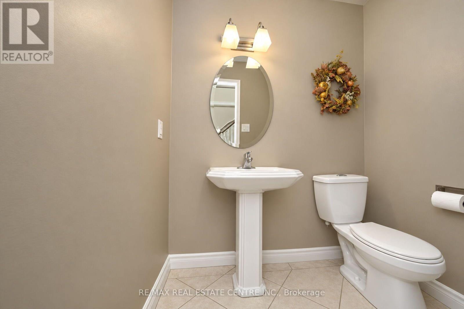 32 Mckinnon Avenue, Halton Hills (Georgetown), Ontario  L7G 5H5 - Photo 19 - W14098074