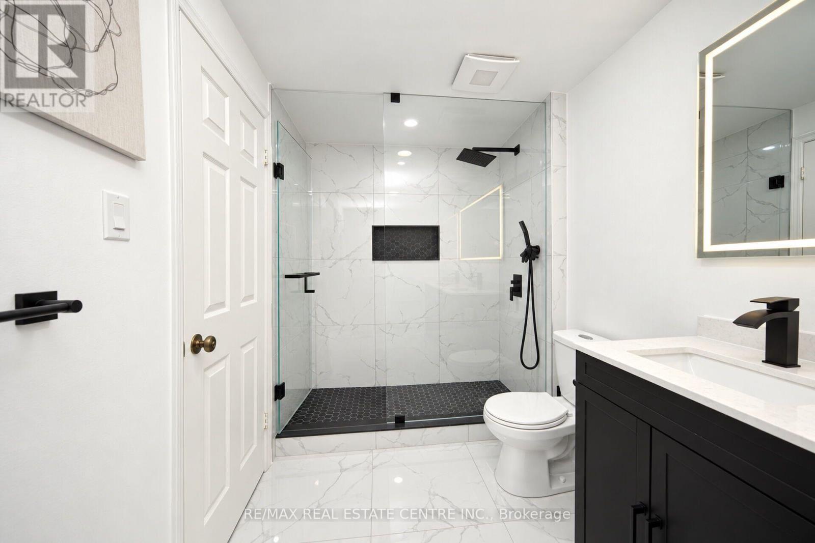 32 Mckinnon Avenue, Halton Hills (Georgetown), Ontario  L7G 5H5 - Photo 37 - W14098074