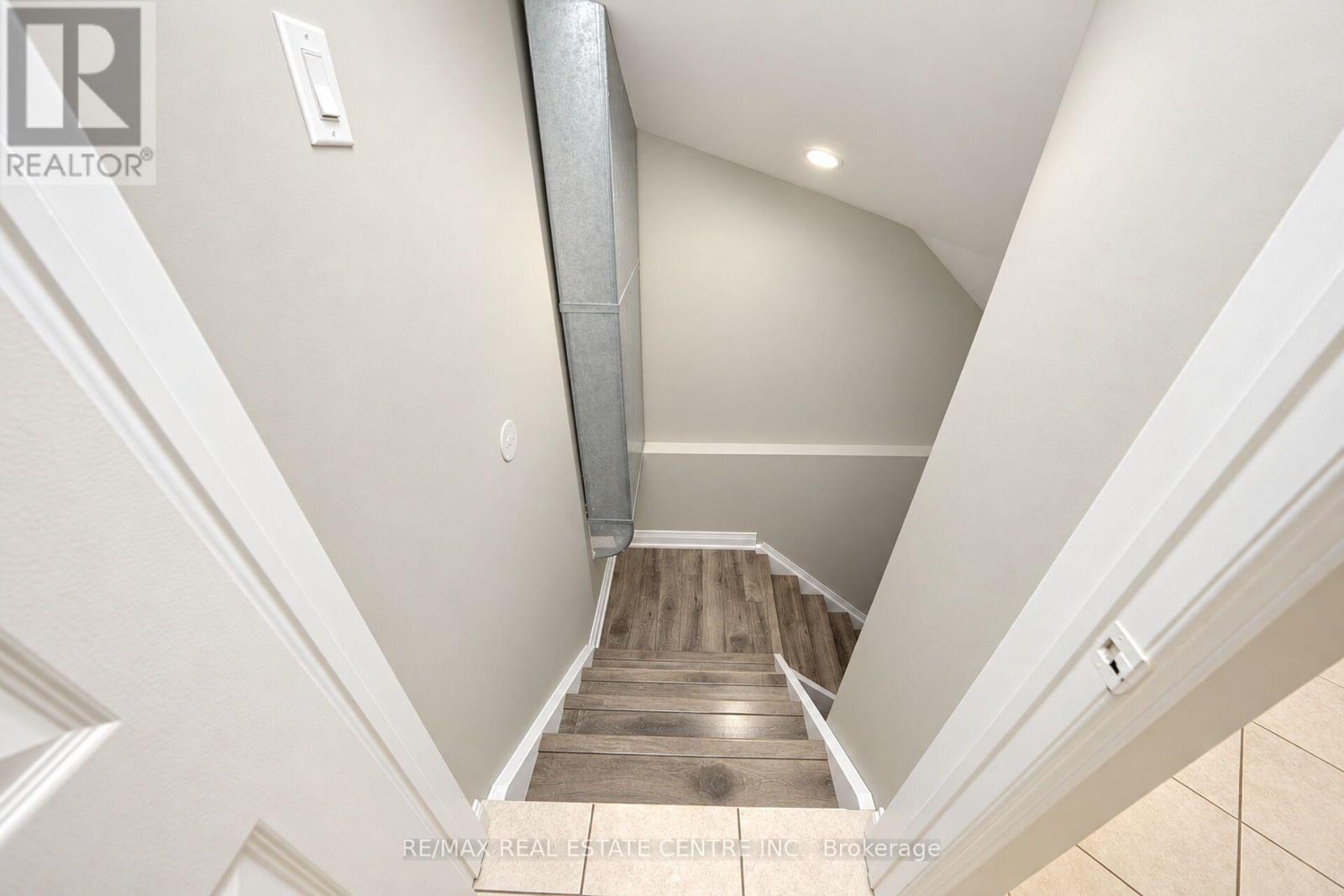 32 Mckinnon Avenue, Halton Hills (Georgetown), Ontario  L7G 5H5 - Photo 39 - W14098074
