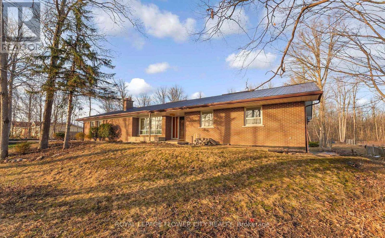 8449 Eigth Line, Halton Hills (Rural Halton Hills), Ontario  L7G 4S5 - Photo 2 - W14099690