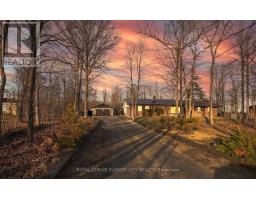 <div class="price">$1,299,000</div> 8449 Eigth Line, Halton Hills (Rural Halton Hills)<br><div style="margin-bottom:8px;"><small>Royal LePage Flower City Realty</small></div><div class='bed_bath'>3 Bed | 2 Bath</div>