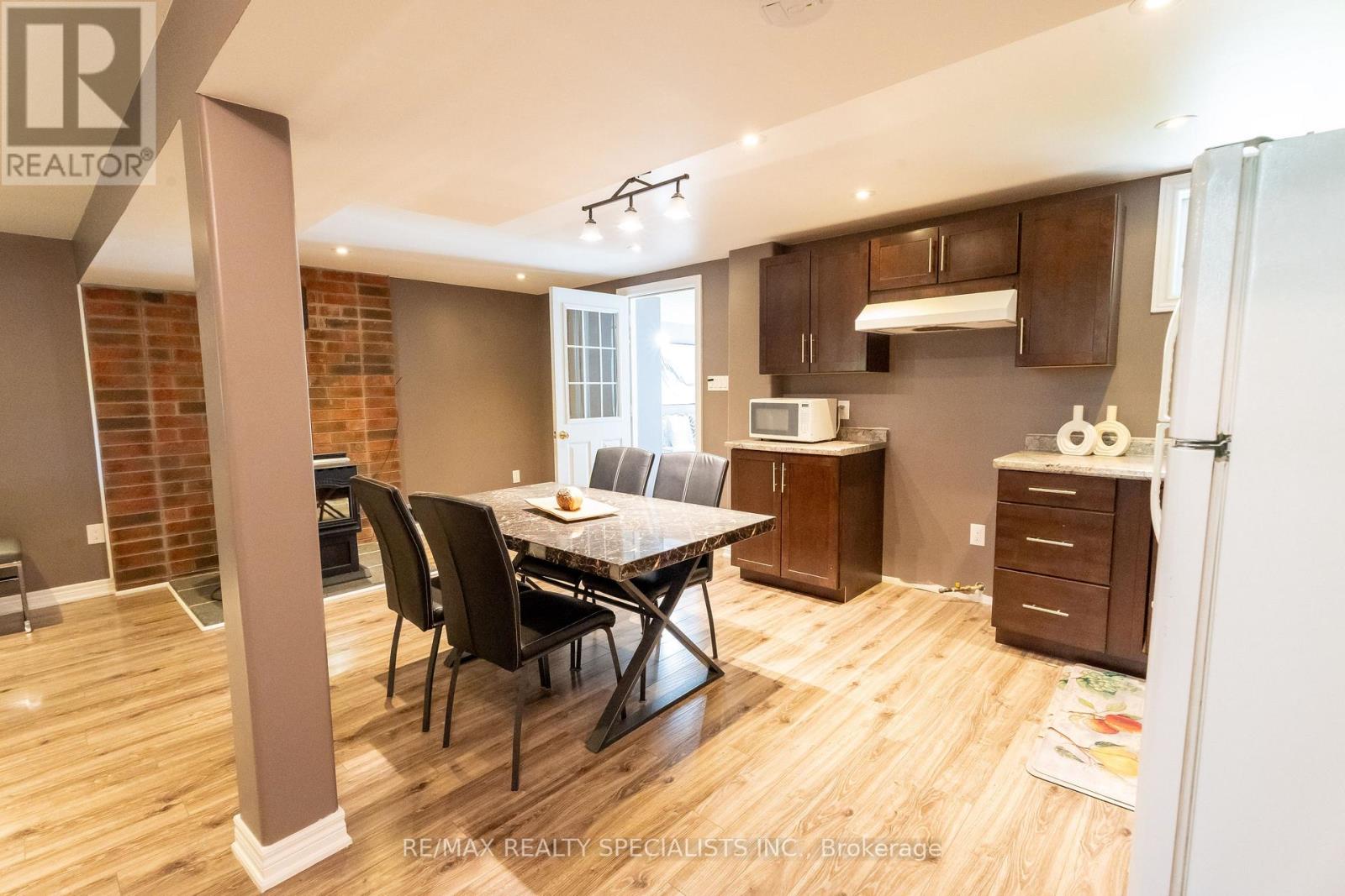 10642 Sixth Line, Halton Hills (Rural Halton Hills), Ontario  L7G 4S6 - Photo 21 - W14101858