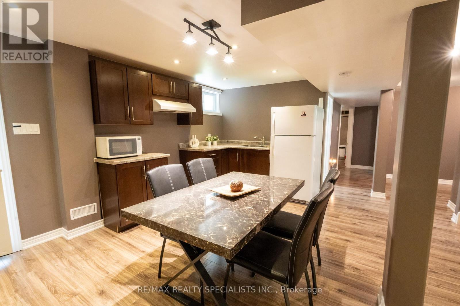 10642 Sixth Line, Halton Hills (Rural Halton Hills), Ontario  L7G 4S6 - Photo 27 - W14101858