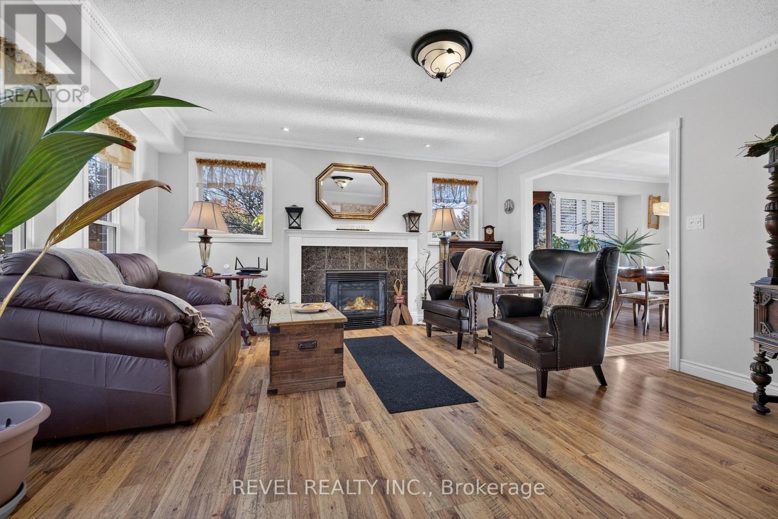 2084 Fifteenth Side Road, Milton (Moffat), Ontario  L0P 1J0 - Photo 8 - W14102308