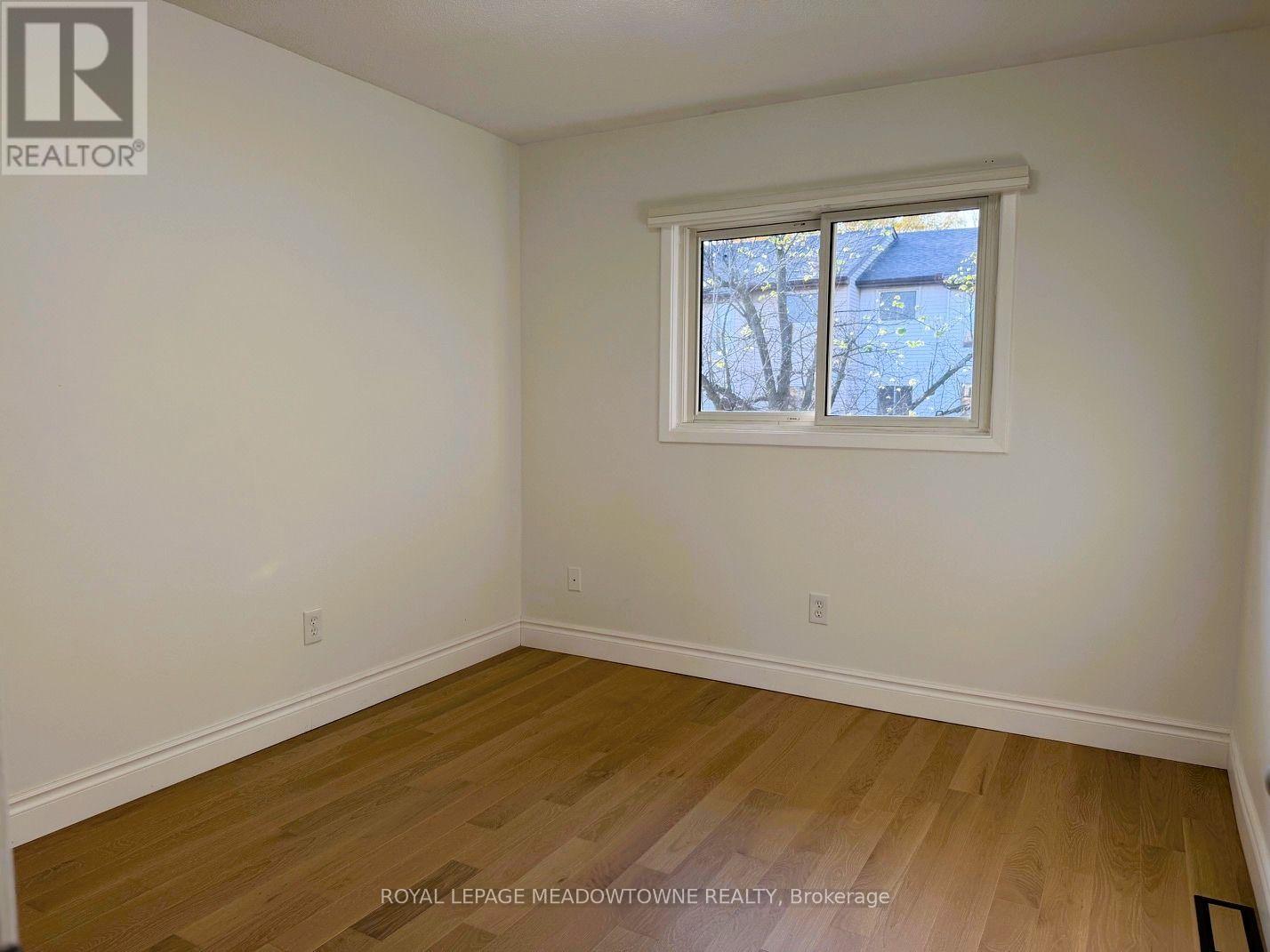 122 Lynden Circle, Halton Hills (Georgetown), Ontario  L7G 4Y8 - Photo 18 - W14107766