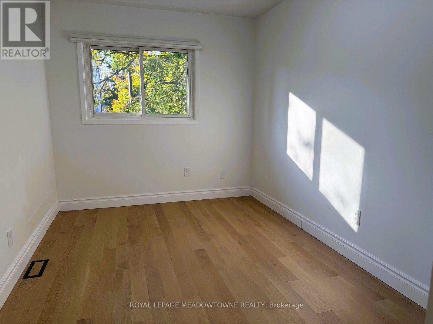 122 Lynden Circle, Halton Hills (Georgetown), Ontario  L7G 4Y8 - Photo 20 - W14107766