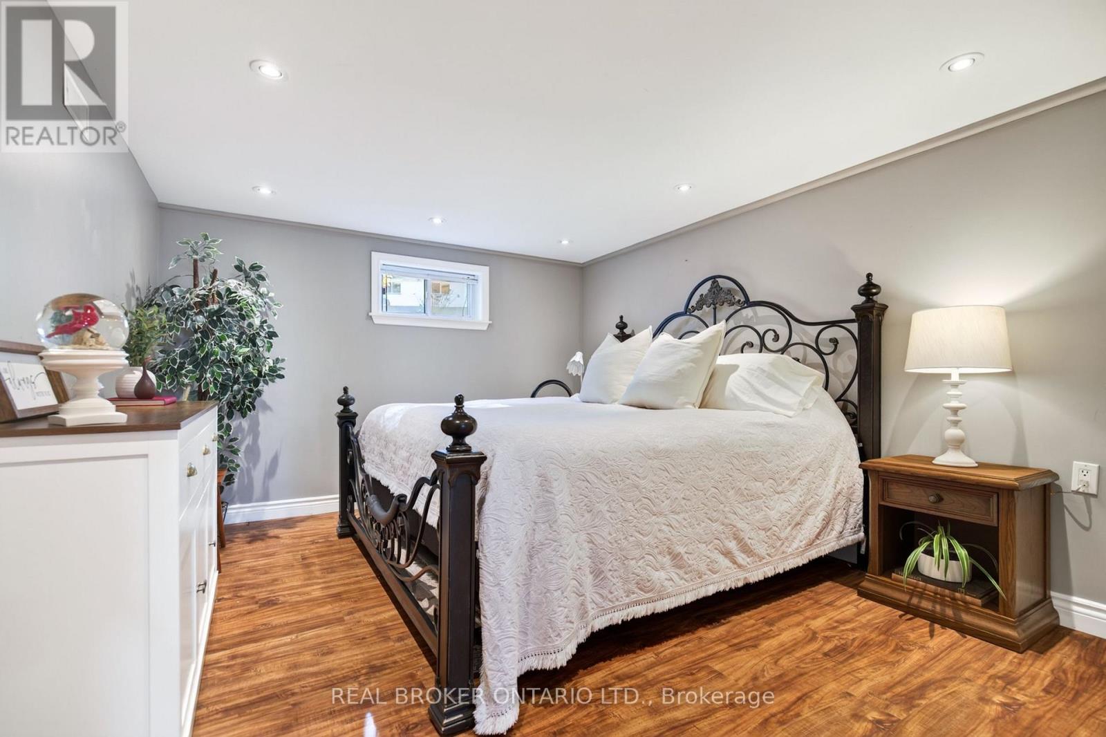 302 Delrex Boulevard, Halton Hills (Georgetown), Ontario  L7G 4G8 - Photo 28 - W14108728