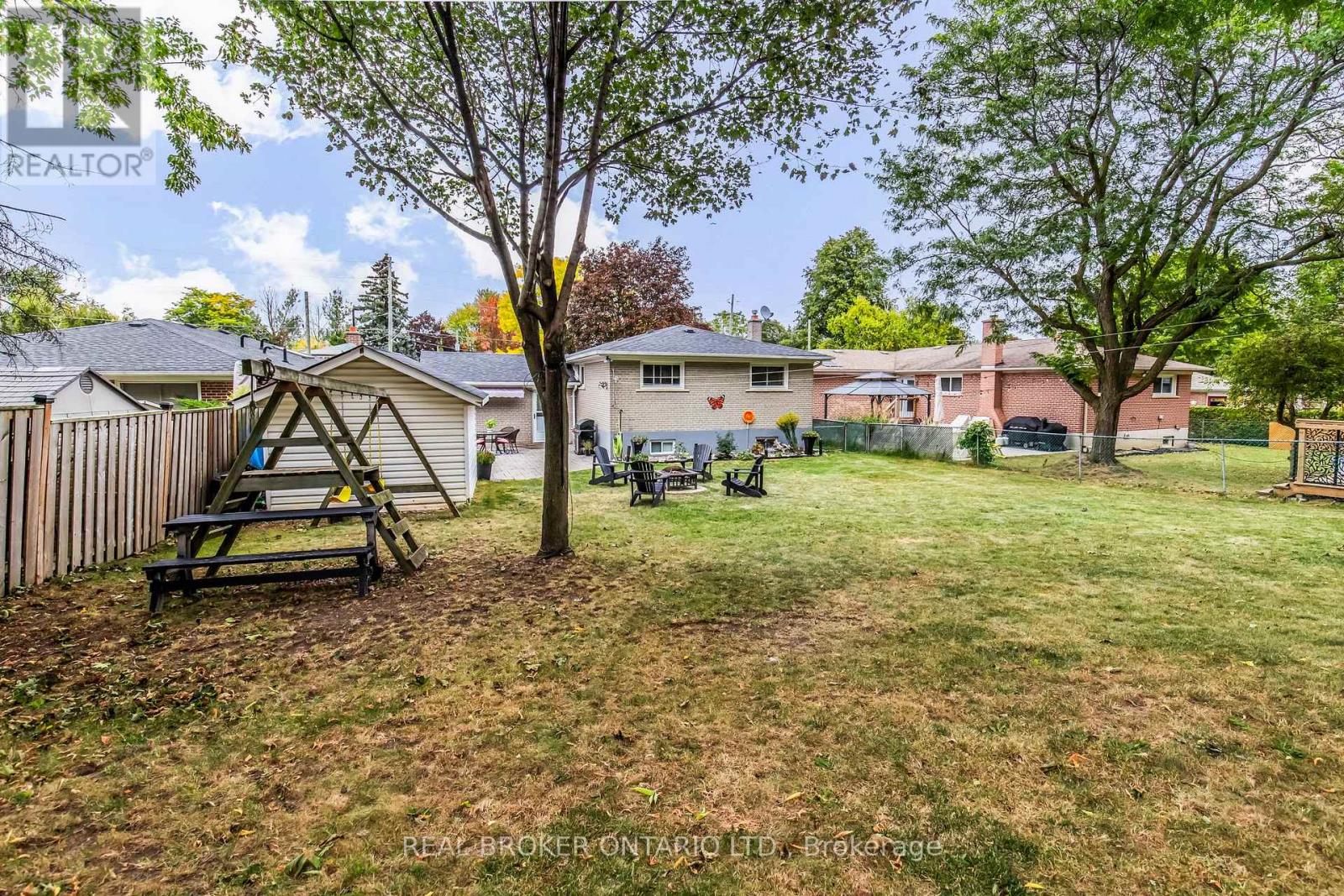 302 Delrex Boulevard, Halton Hills (Georgetown), Ontario  L7G 4G8 - Photo 36 - W14108728