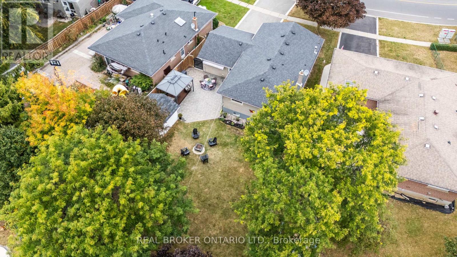 302 Delrex Boulevard, Halton Hills (Georgetown), Ontario  L7G 4G8 - Photo 44 - W14108728