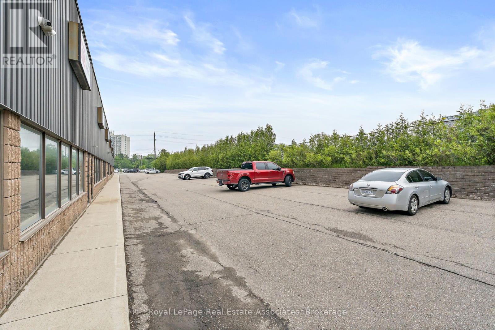 8 - 150 Armstrong Avenue, Halton Hills (Georgetown), Ontario  L7G 5G8 - Photo 4 - W14109506