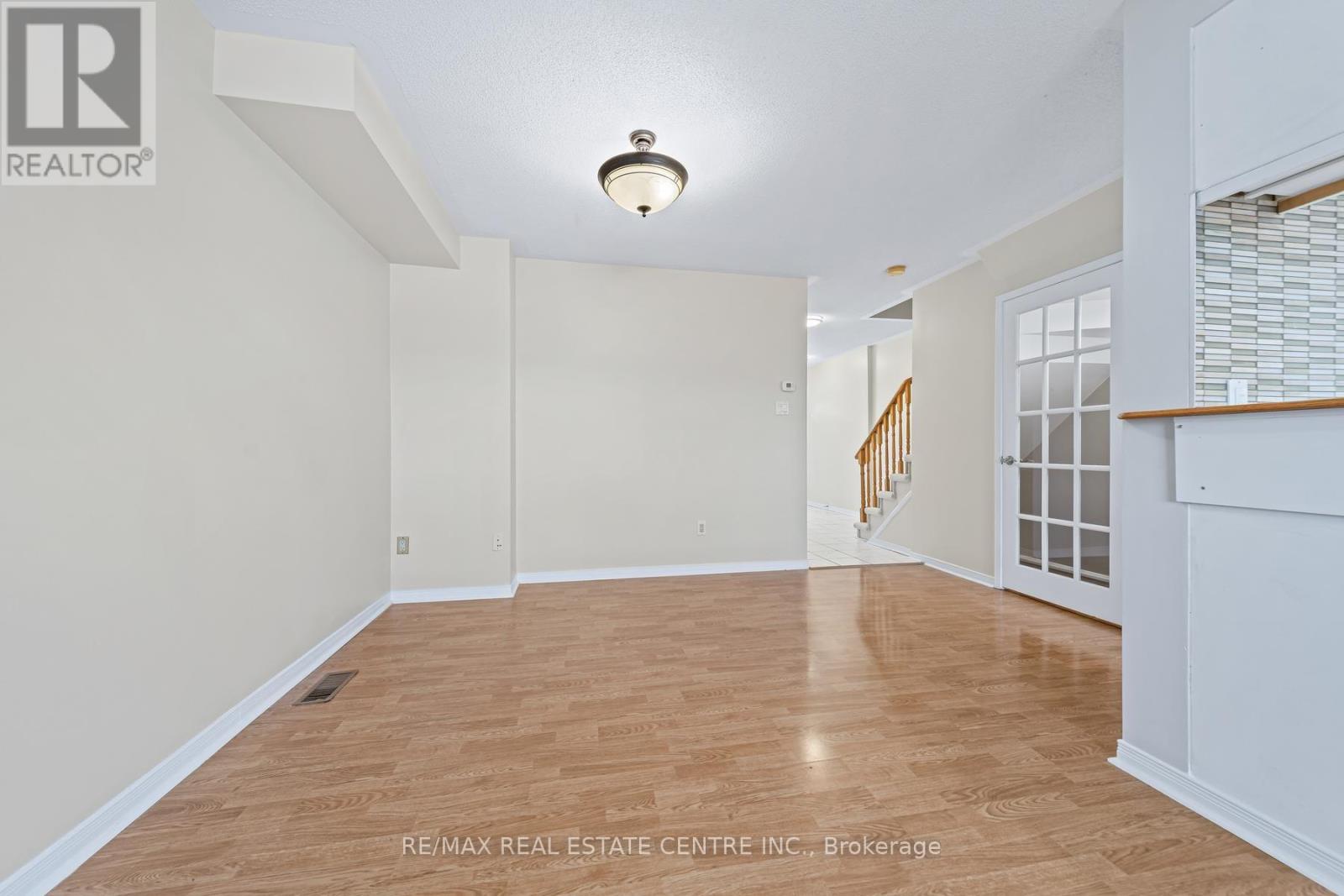 97 - 59 Corey Circle, Halton Hills (Georgetown), Ontario  L7G 5L7 - Photo 6 - W14111296