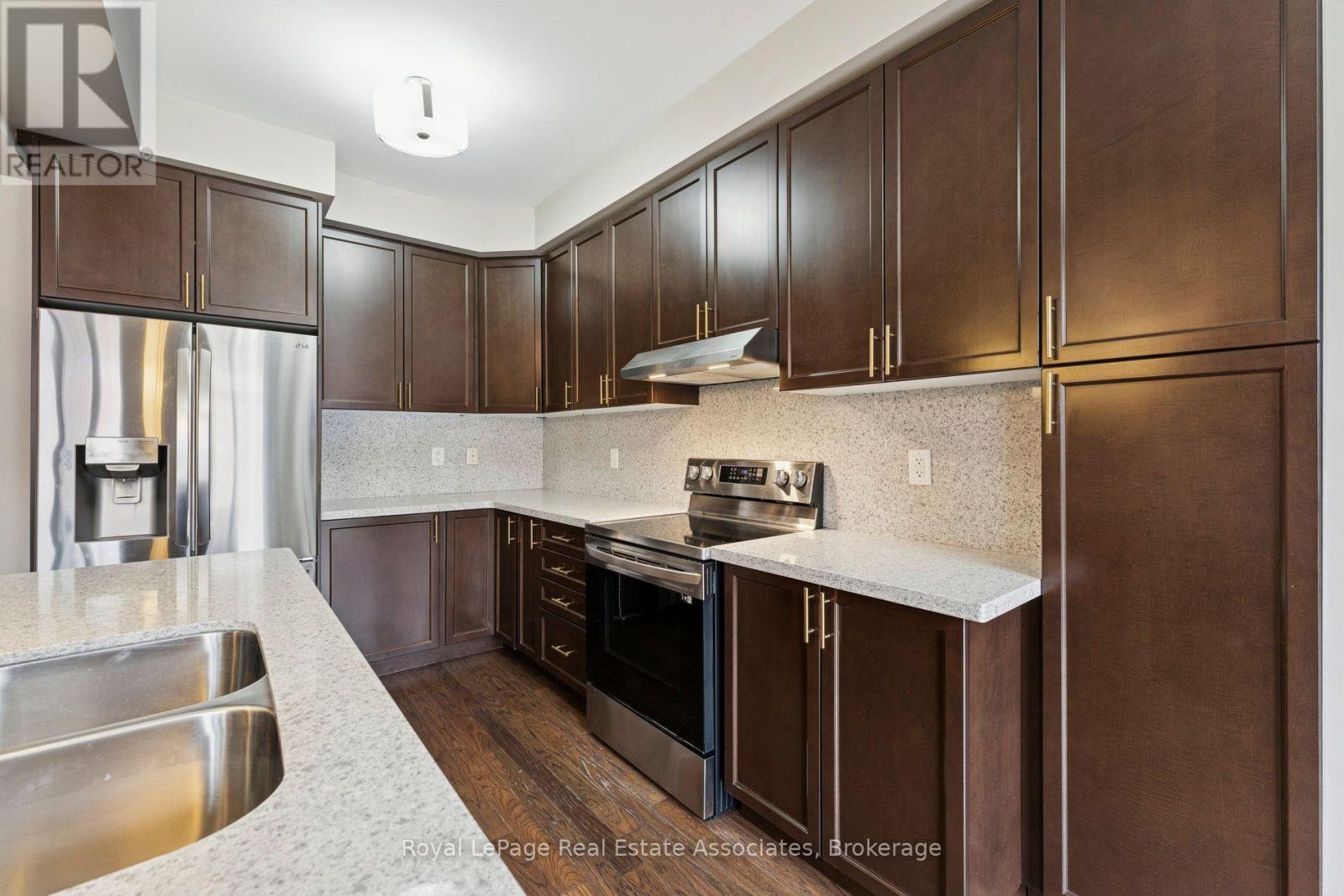 12 Diamond Leaf Lane, Halton Hills (Georgetown), Ontario  L7G 0G7 - Photo 14 - W14111852