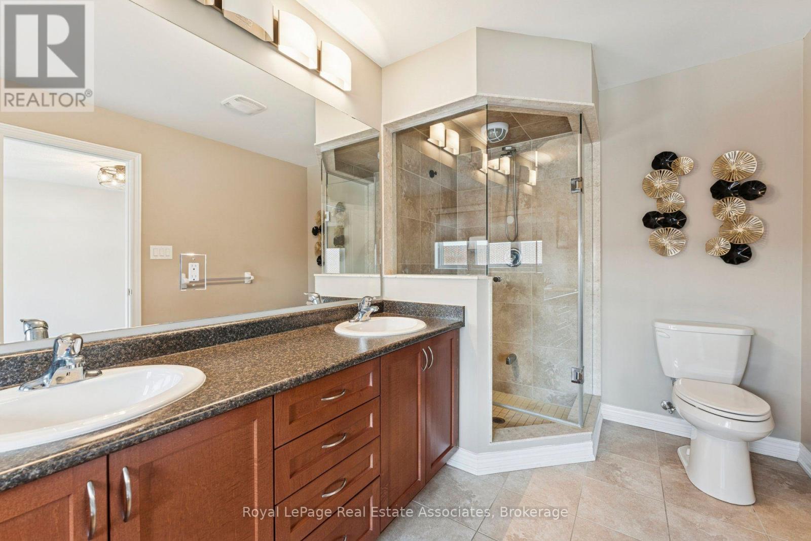 12 Diamond Leaf Lane, Halton Hills (Georgetown), Ontario  L7G 0G7 - Photo 22 - W14111852