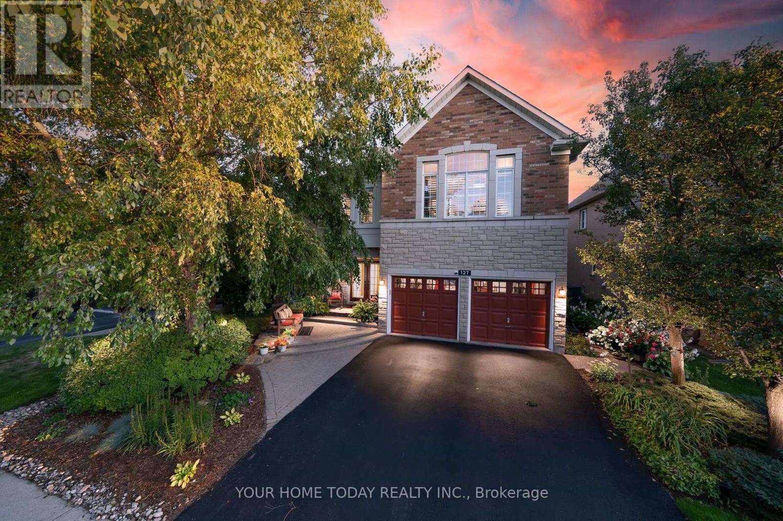 127 Miller Drive, Halton Hills (Georgetown), Ontario  L7G 5Y1 - Photo 1 - W14112674