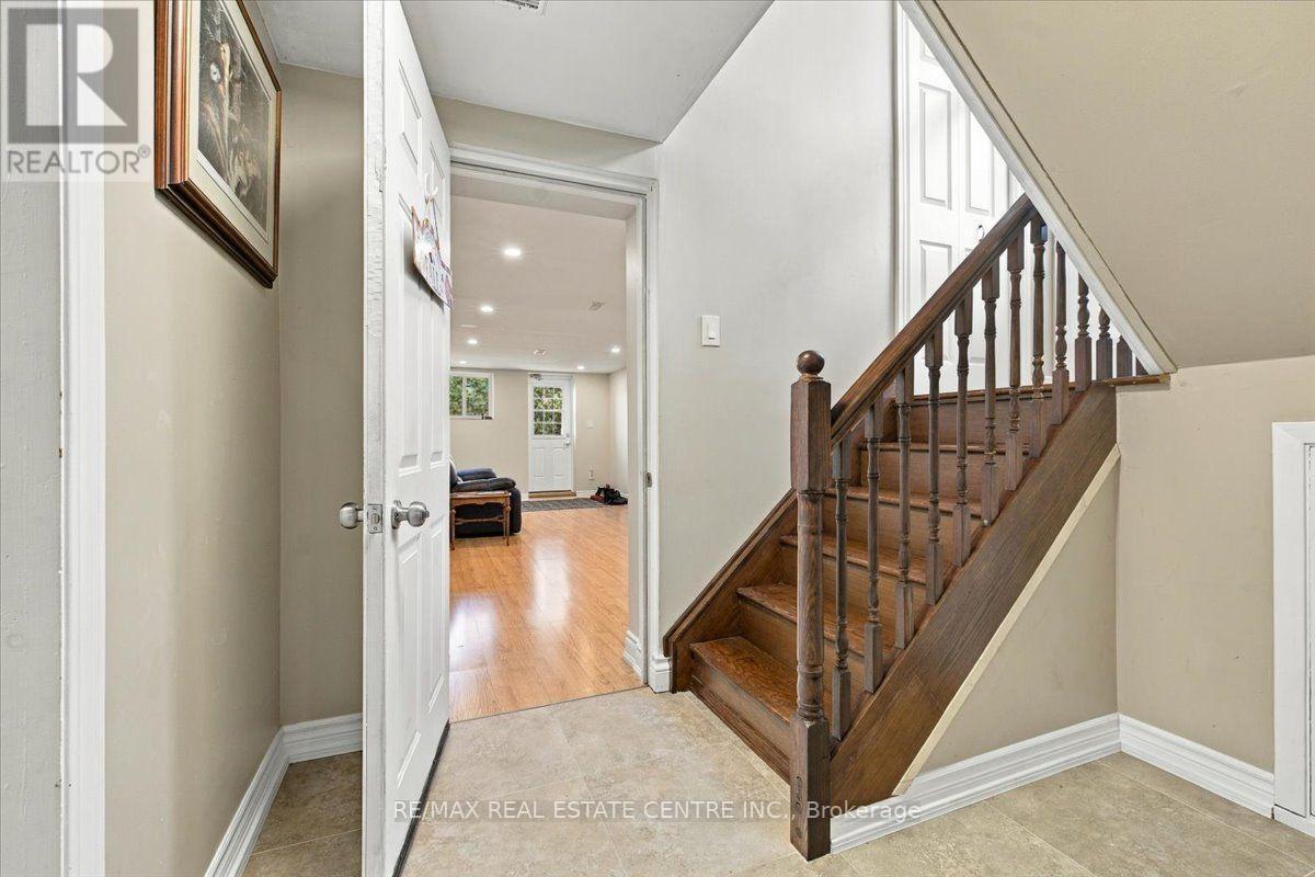 9032 32 Nd Side Road, Halton Hills (Ac Acton), Ontario  L7J 2L8 - Photo 25 - W14112764