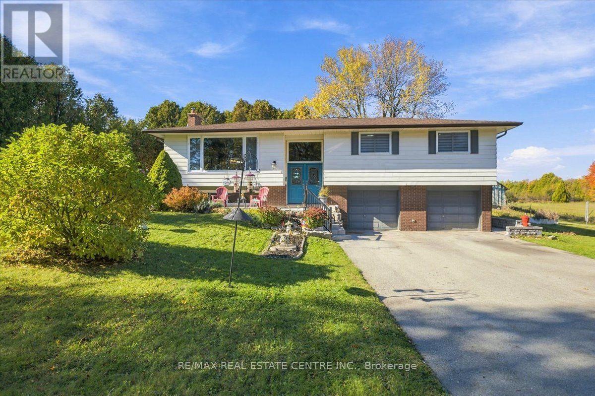 9032 32 Nd Side Road, Halton Hills (Ac Acton), Ontario  L7J 2L8 - Photo 3 - W14112764