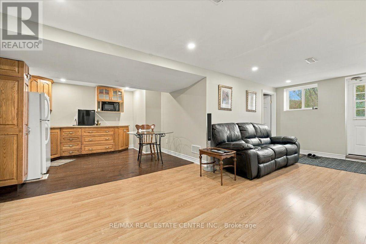 9032 32 Nd Side Road, Halton Hills (Ac Acton), Ontario  L7J 2L8 - Photo 30 - W14112764