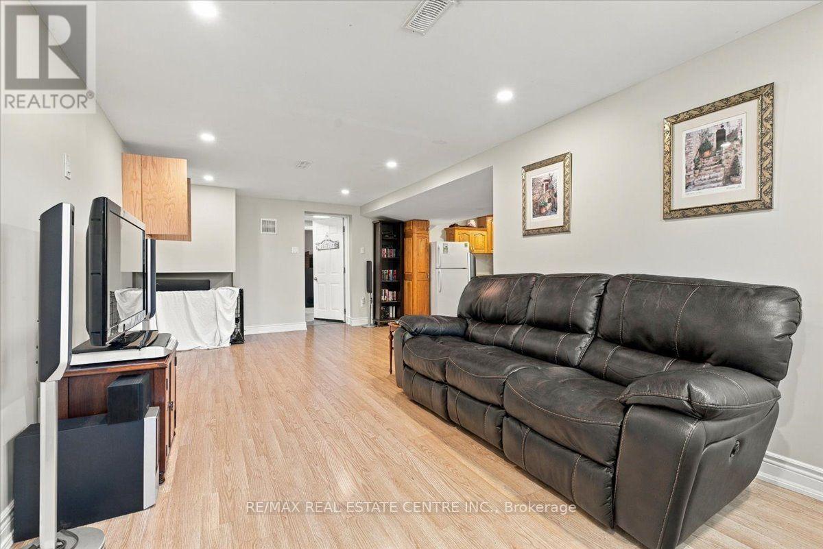9032 32 Nd Side Road, Halton Hills (Ac Acton), Ontario  L7J 2L8 - Photo 32 - W14112764