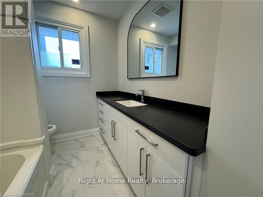 44 Main Street S, Halton Hills (Georgetown), Ontario  L7G 3G4 - Photo 11 - W14113600