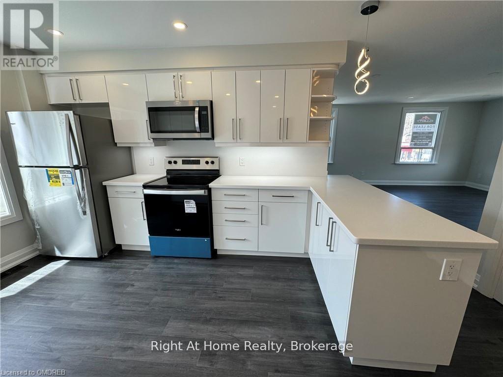 44 Main Street S, Halton Hills (Georgetown), Ontario  L7G 3G4 - Photo 3 - W14113600