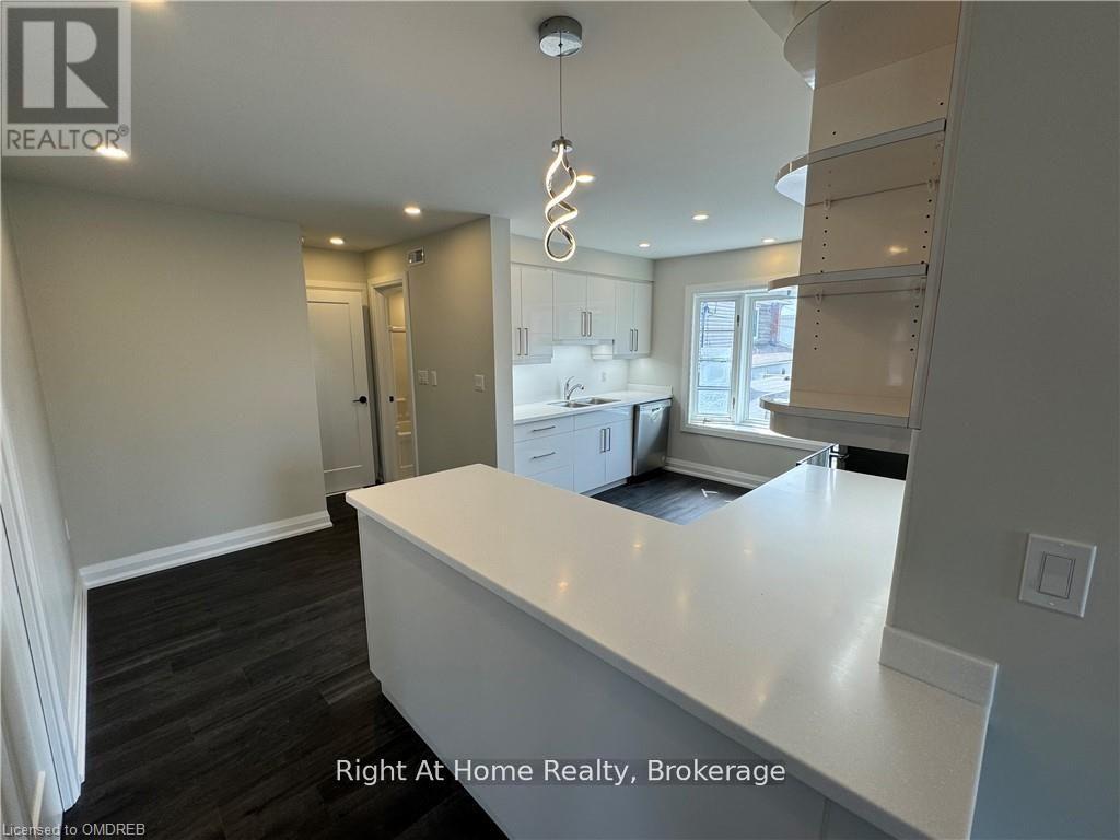 44 Main Street S, Halton Hills (Georgetown), Ontario  L7G 3G4 - Photo 6 - W14113600