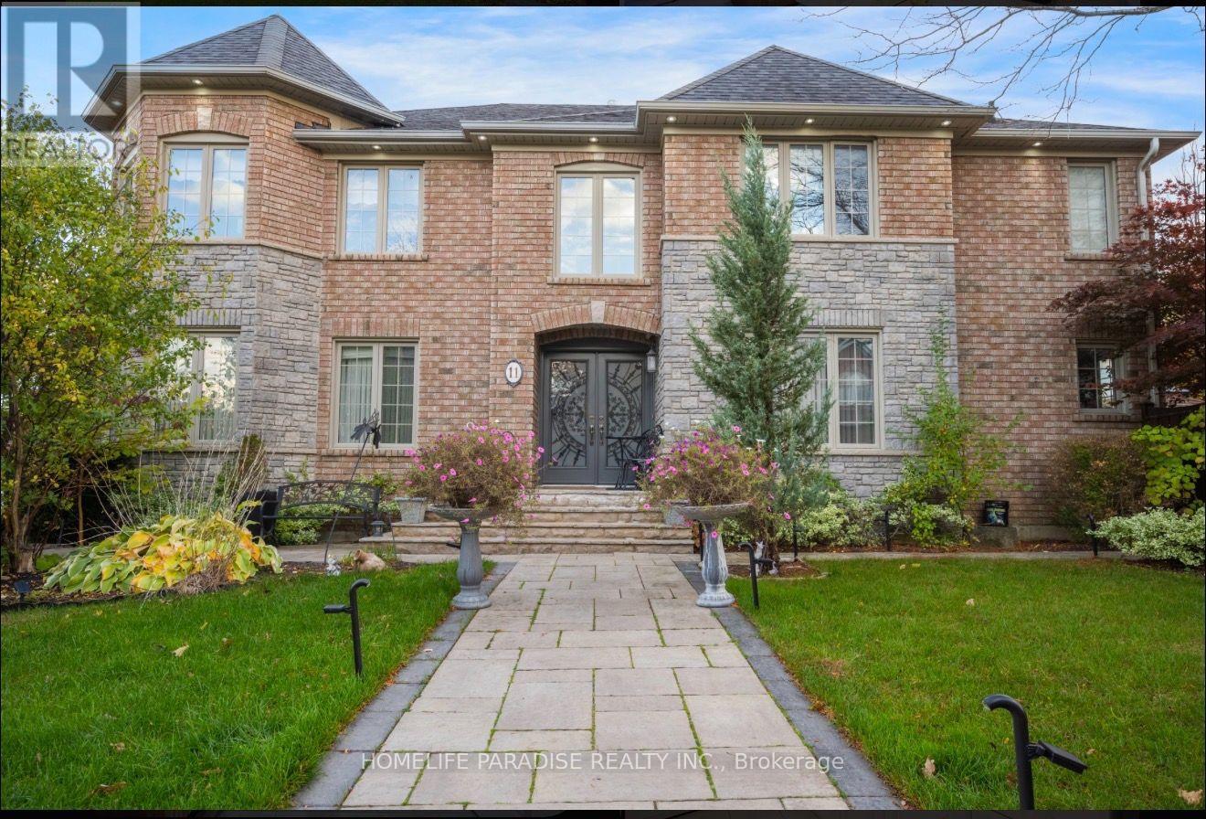 11 Oak Street, Halton Hills (Georgetown), Ontario  L7G 5T7 - Photo 10 - W14115294