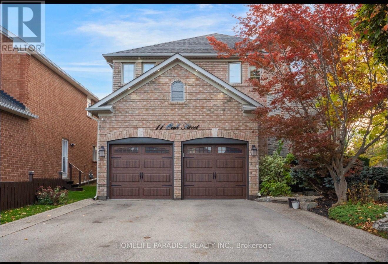 11 Oak Street, Halton Hills (Georgetown), Ontario  L7G 5T7 - Photo 2 - W14115294