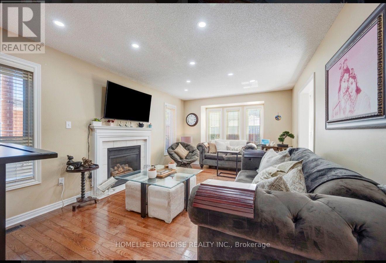 11 Oak Street, Halton Hills (Georgetown), Ontario  L7G 5T7 - Photo 23 - W14115294