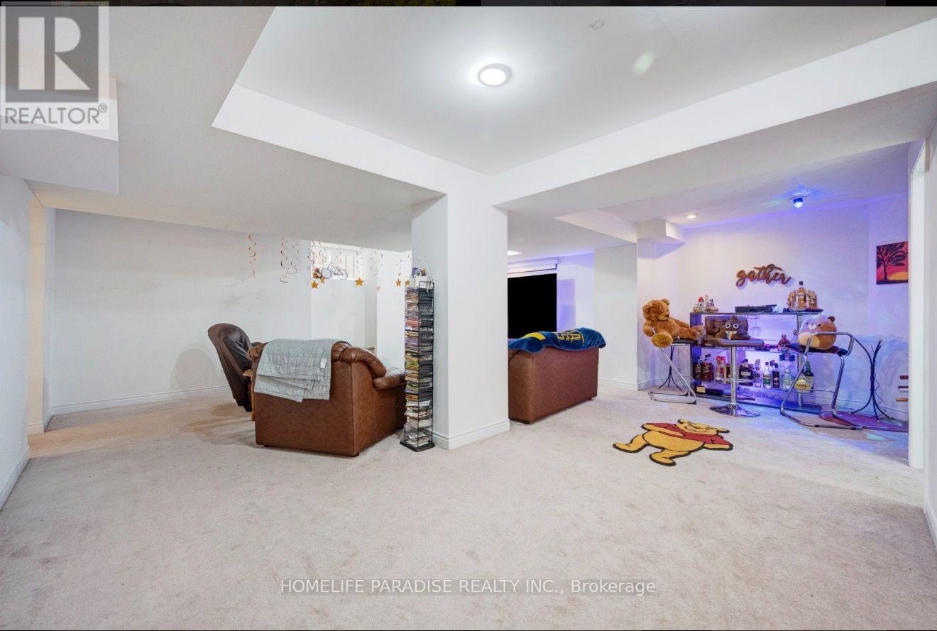 11 Oak Street, Halton Hills (Georgetown), Ontario  L7G 5T7 - Photo 33 - W14115294