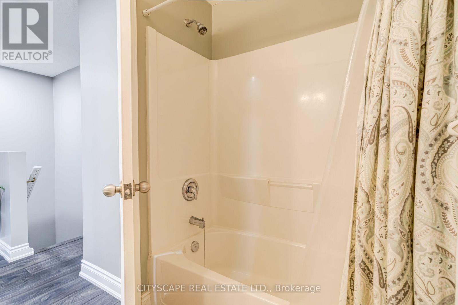 69 - 45 Wylie Circle, Halton Hills (Georgetown), Ontario  L7G 5M1 - Photo 25 - W14120536