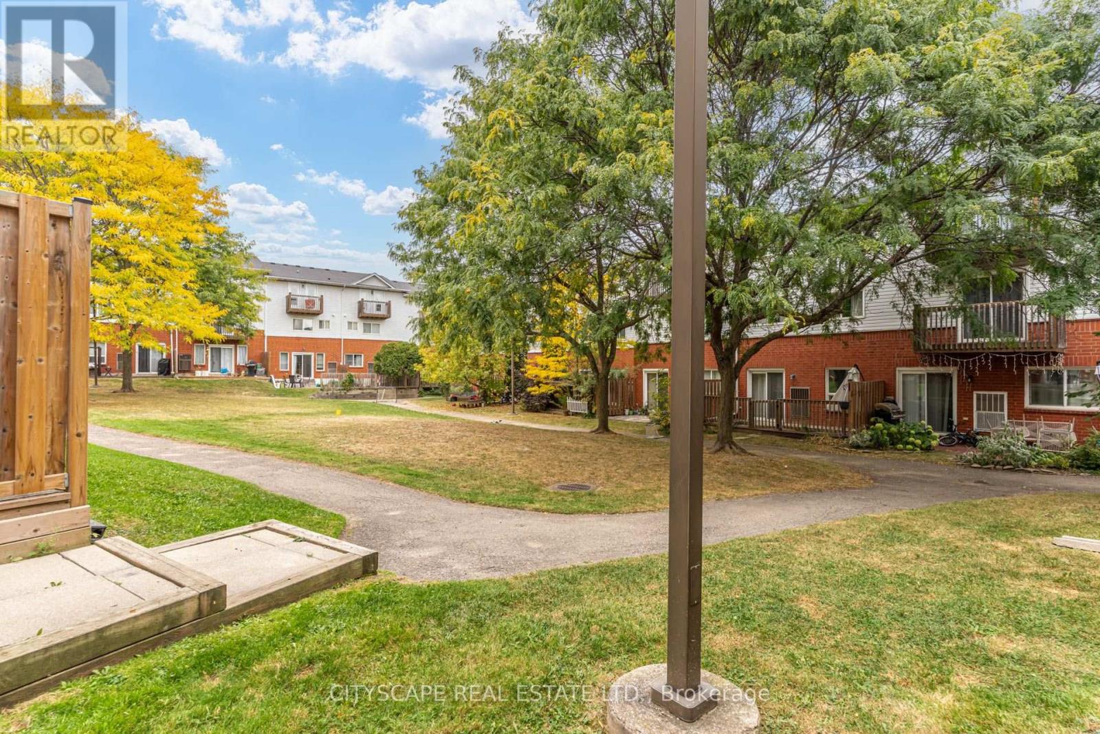 69 - 45 Wylie Circle, Halton Hills (Georgetown), Ontario  L7G 5M1 - Photo 33 - W14120536