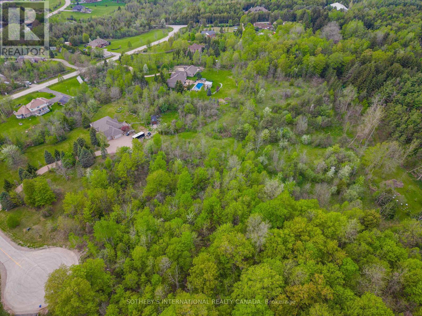15 Morgan Drive, Halton Hills (Rural Halton Hills), Ontario  L7J 2L7 - Photo 8 - W14124962
