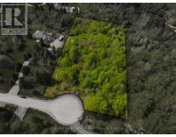 <div class="price">$998,000</div> 15 Morgan Drive, Halton Hills (Rural Halton Hills)<br><div style="margin-bottom:8px;"><small>Sotheby's International Realty Canada</small></div>