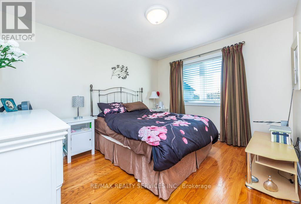 12 Southwinds Drive, Halton Hills (Rural Halton Hills), Ontario  L0P 1H0 - Photo 25 - W14125170