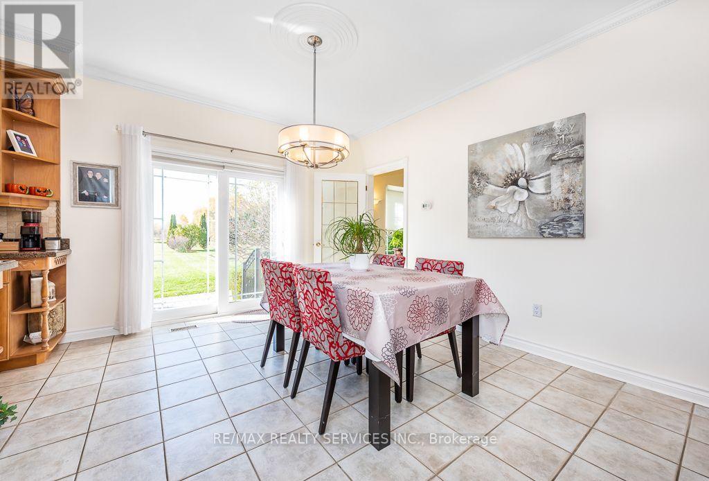12 Southwinds Drive, Halton Hills (Rural Halton Hills), Ontario  L0P 1H0 - Photo 43 - W14125170
