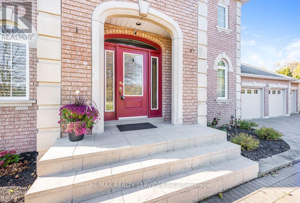 12 Southwinds Drive, Halton Hills (Rural Halton Hills), Ontario  L0P 1H0 - Photo 5 - W14125170