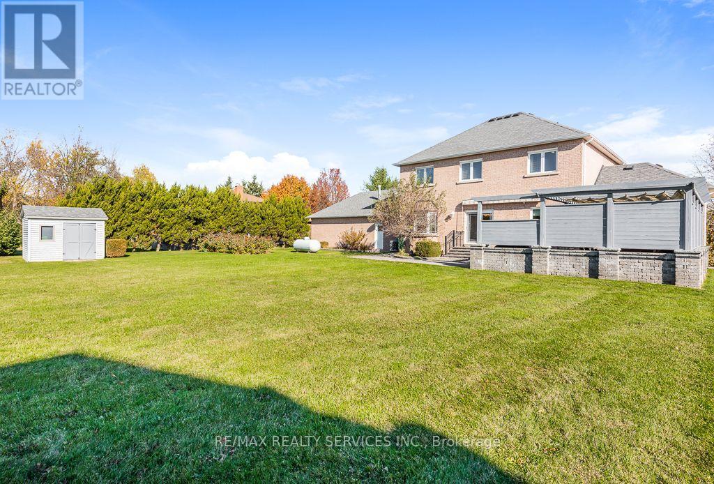 12 Southwinds Drive, Halton Hills (Rural Halton Hills), Ontario  L0P 1H0 - Photo 6 - W14125170