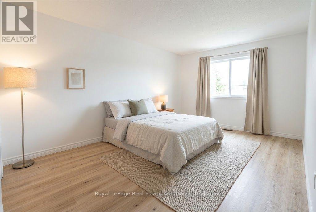 30 Stewart Maclaren Road, Halton Hills (Georgetown), Ontario  L7G 5L9 - Photo 19 - W14128228