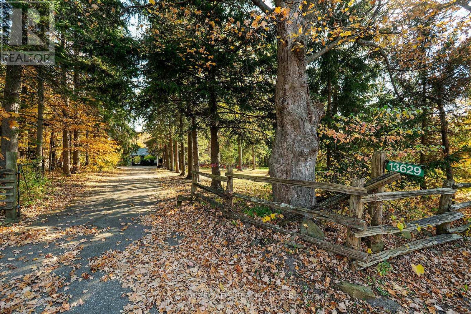 13629 Fallbrook Trail, Halton Hills (Rural Halton Hills), Ontario  L7G 4S8 - Photo 1 - W14129984