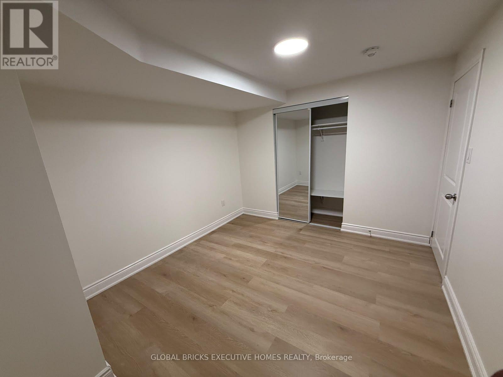 93 Donald Stewart Road E, Brampton (Northwest Brampton), Ontario  L7J 5J1 - Photo 13 - W14130278