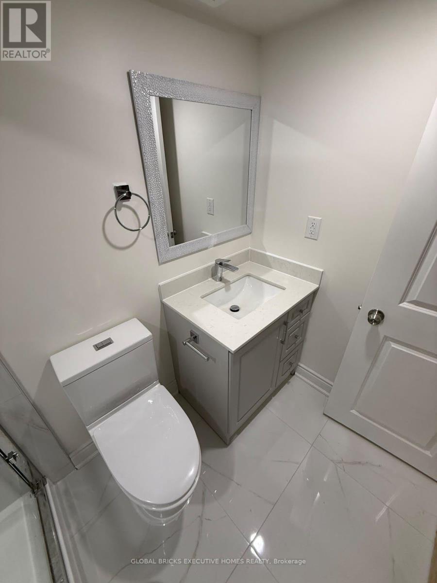 93 Donald Stewart Road E, Brampton (Northwest Brampton), Ontario  L7J 5J1 - Photo 7 - W14130278