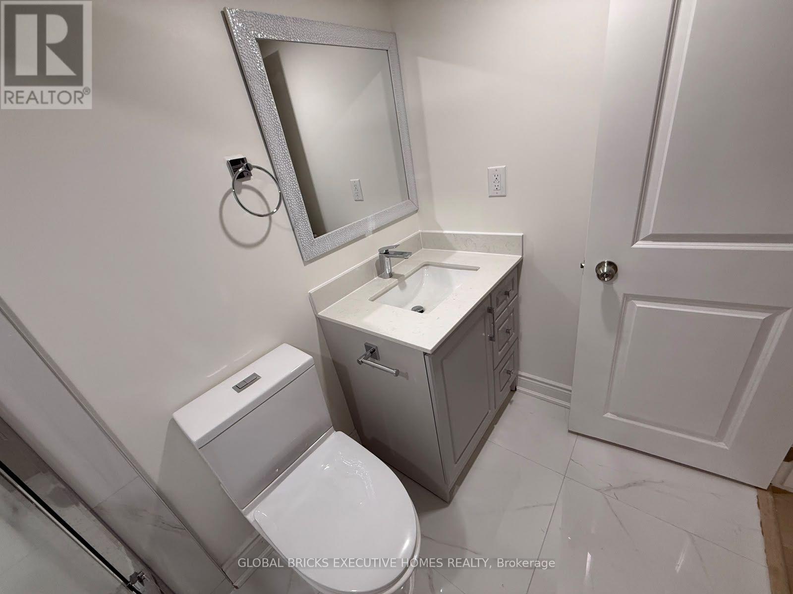 93 Donald Stewart Road E, Brampton (Northwest Brampton), Ontario  L7J 5J1 - Photo 8 - W14130278