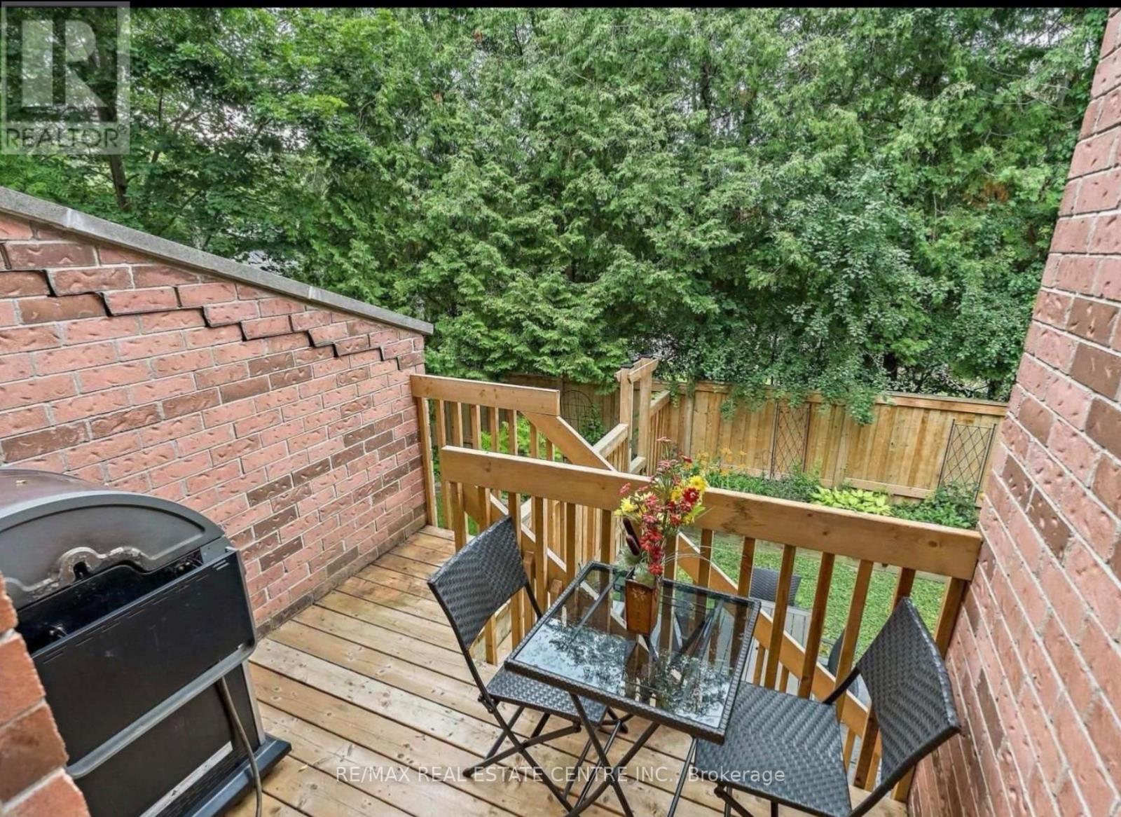 11 - 76 River Drive, Halton Hills (Georgetown), Ontario  L7G 2J2 - Photo 26 - W14130922