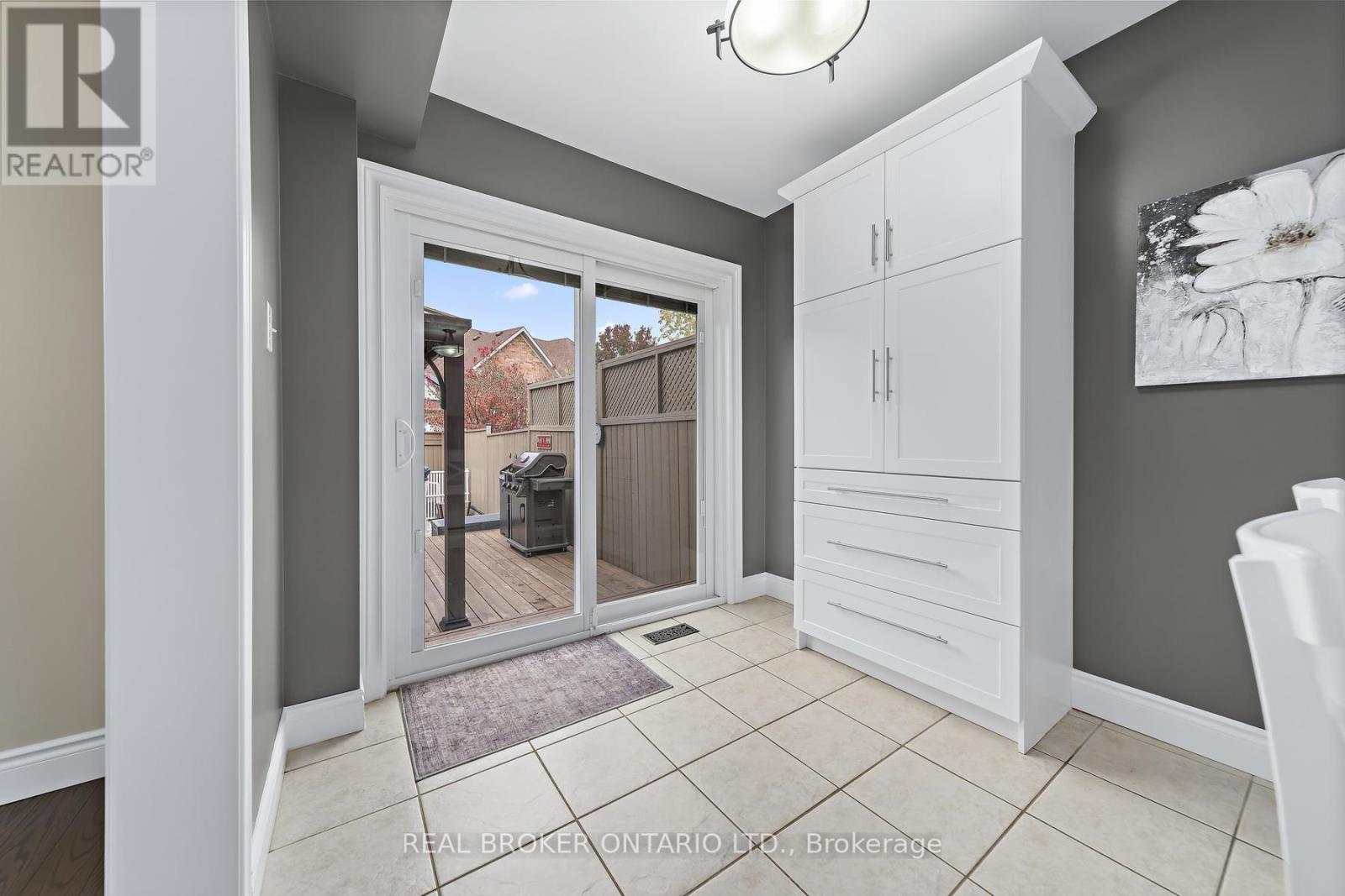 45 Woodcote Crescent, Halton Hills (Georgetown), Ontario  L7G 6M1 - Photo 10 - W14132676