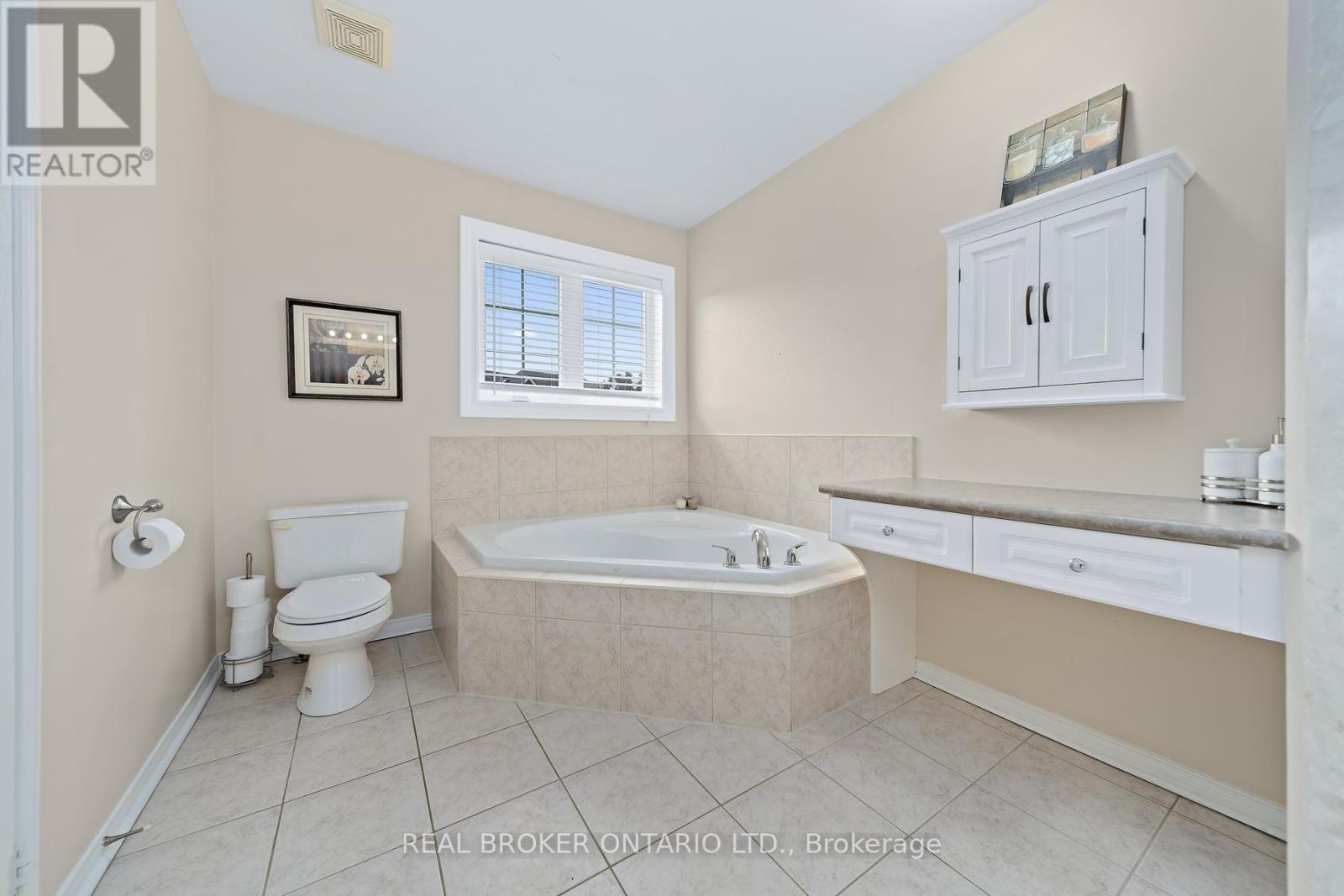 45 Woodcote Crescent, Halton Hills (Georgetown), Ontario  L7G 6M1 - Photo 20 - W14132676