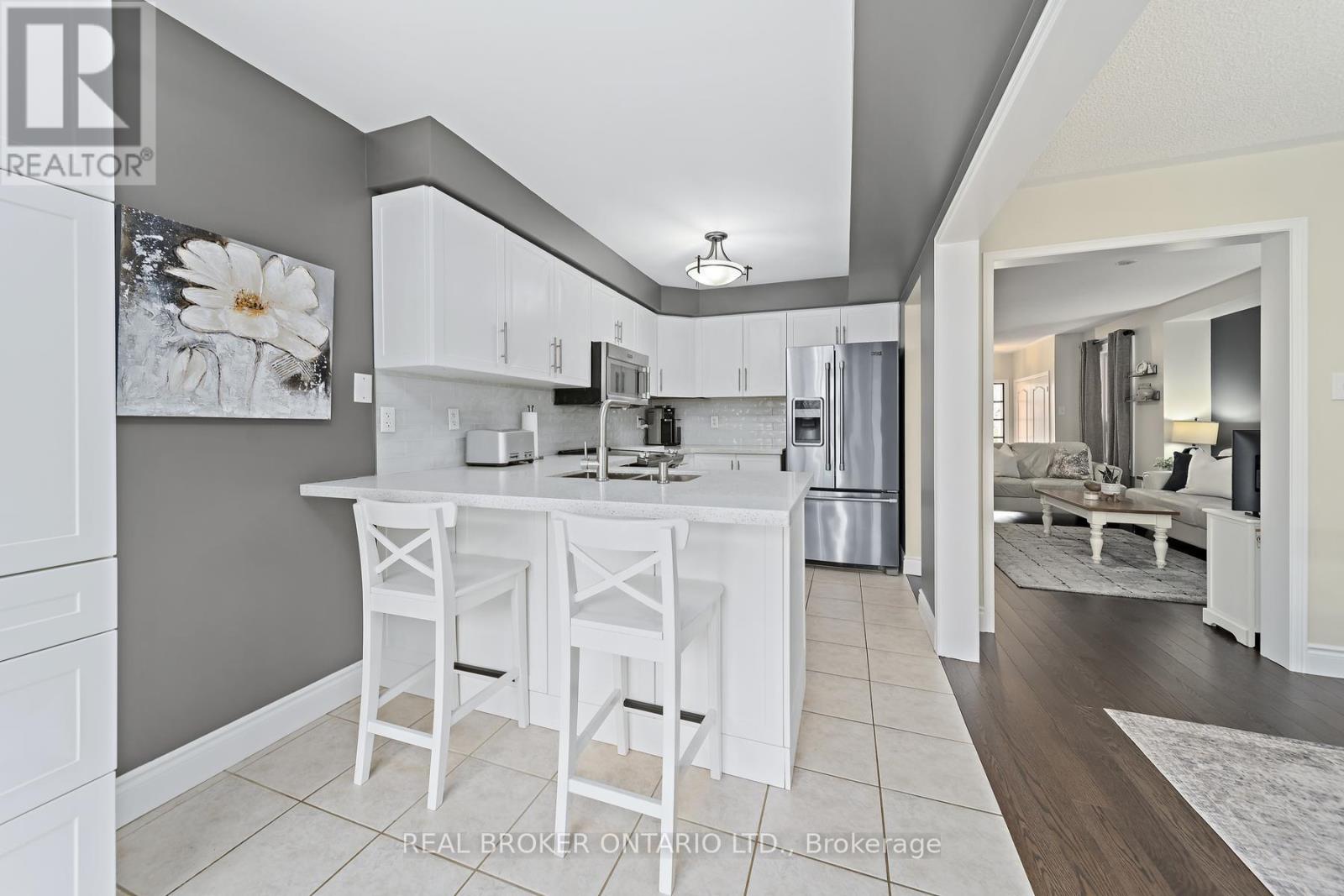 45 Woodcote Crescent, Halton Hills (Georgetown), Ontario  L7G 6M1 - Photo 6 - W14132676