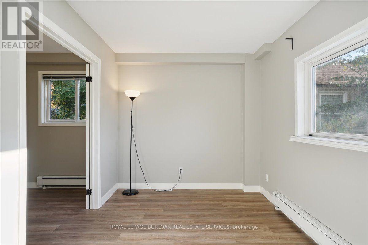7a John Street, Halton Hills (Georgetown), Ontario  L7G 2J6 - Photo 17 - W14133134