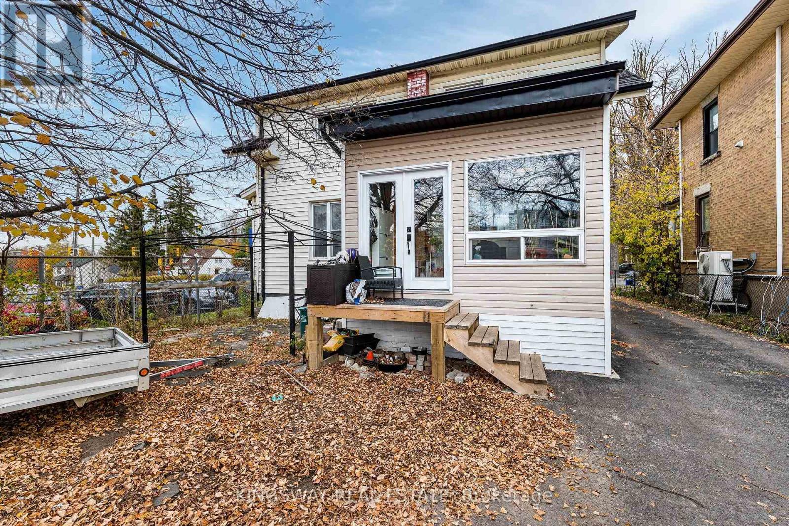 74 Guelph Street, Halton Hills (Georgetown), Ontario  L7G 3Z5 - Photo 37 - W14134854