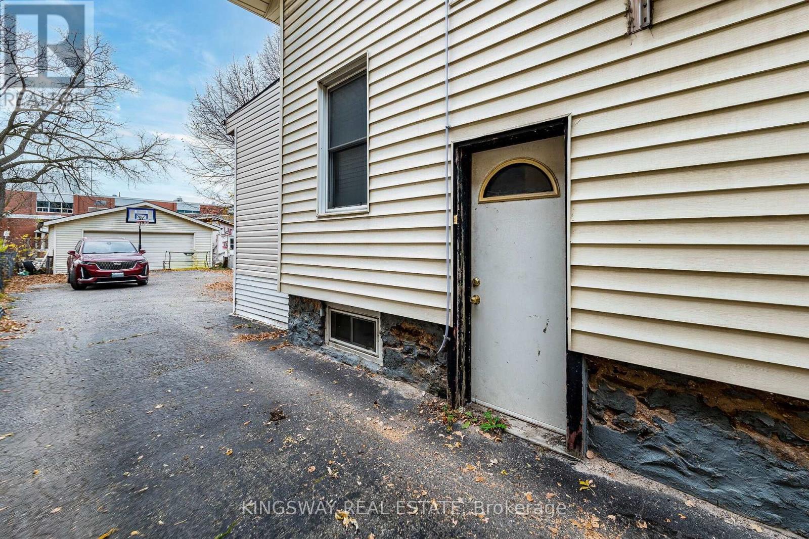 74 Guelph Street, Halton Hills (Georgetown), Ontario  L7G 3Z5 - Photo 42 - W14134854